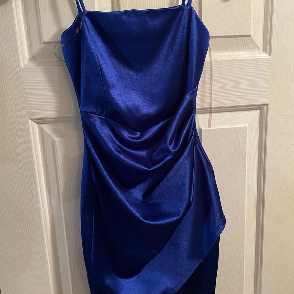 Blue dress